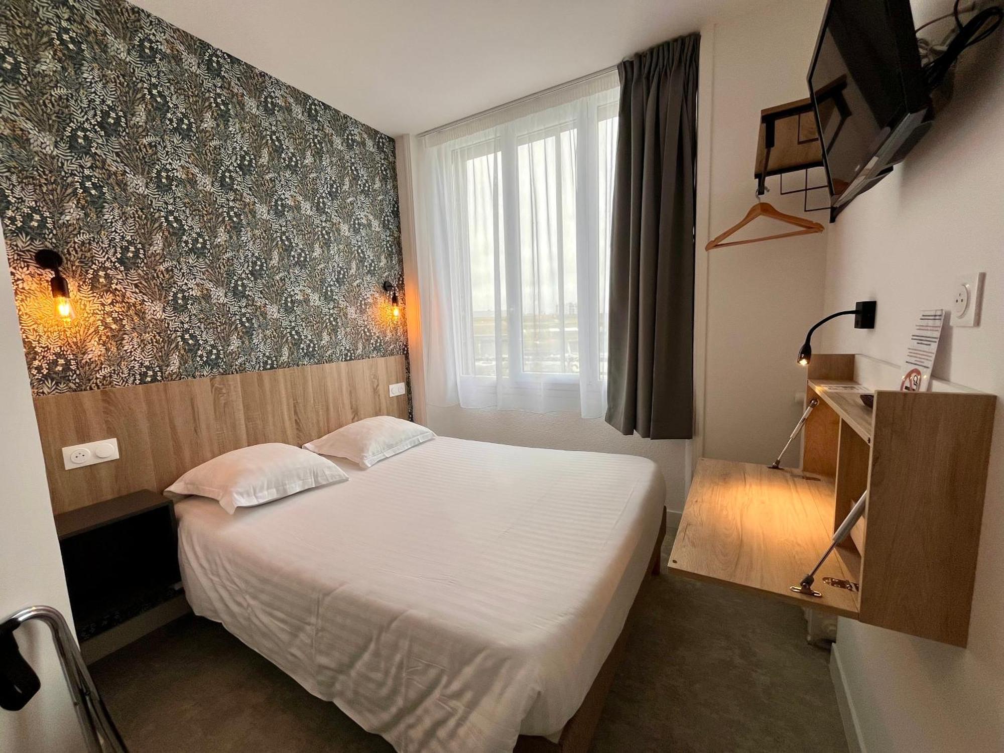 Hotel Le Keroman Lorient Exterior photo