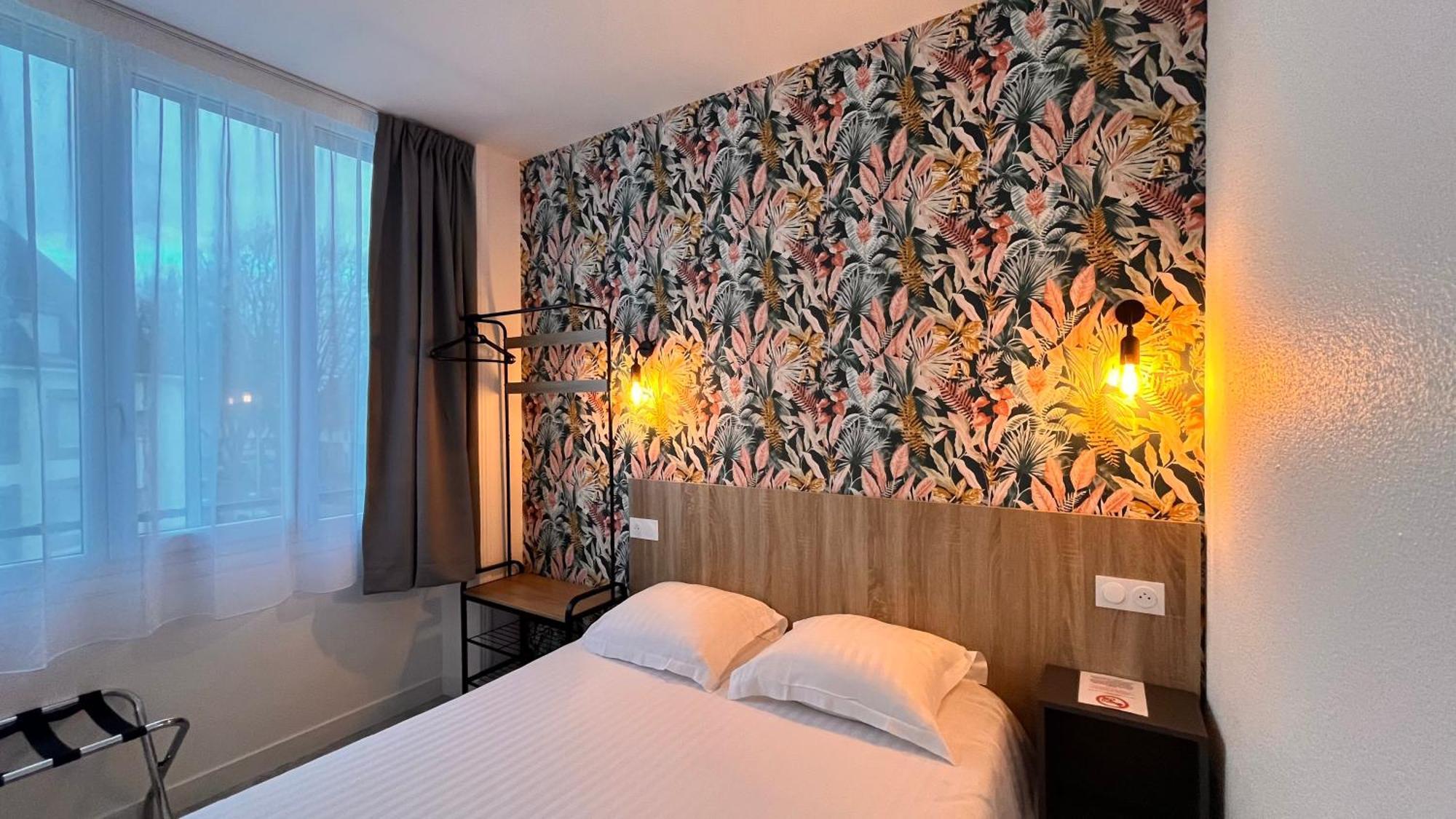 Hotel Le Keroman Lorient Exterior photo