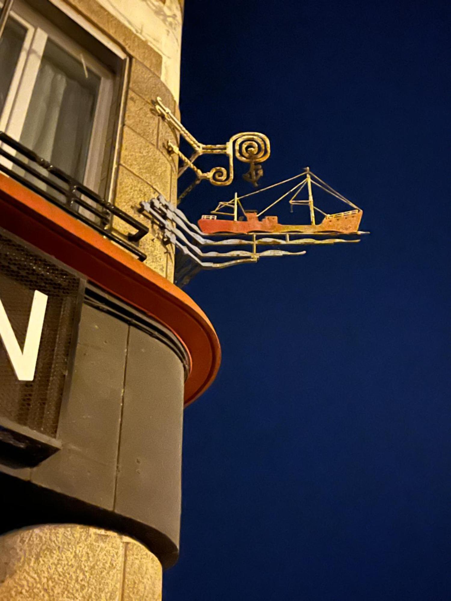 Hotel Le Keroman Lorient Exterior photo